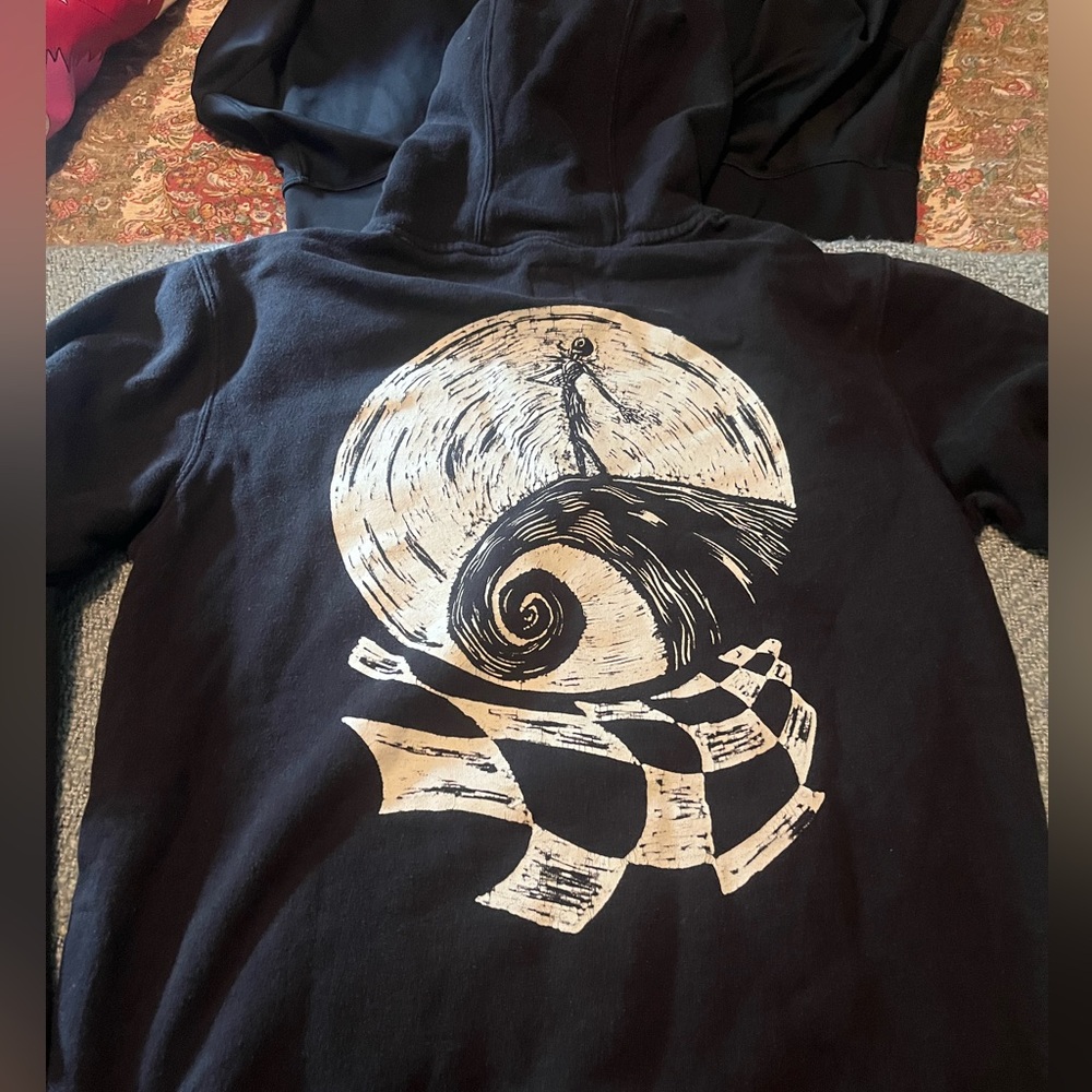 Vans NIGHTMARE BEFORE CHRISTMAS black hoodie size small - pre owned UNISEX